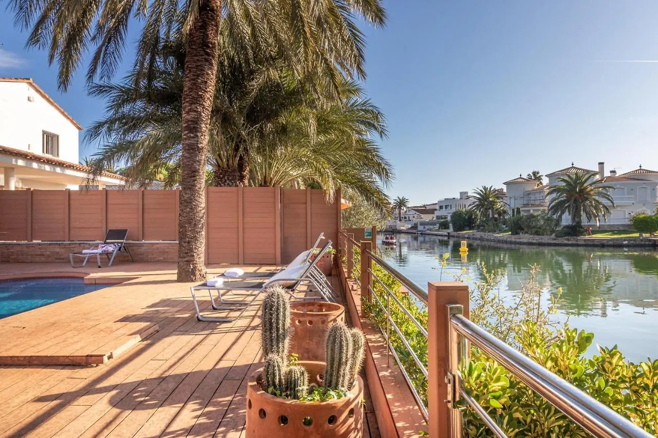 Apart-Rent Villa Pani 0109 Empuriabrava